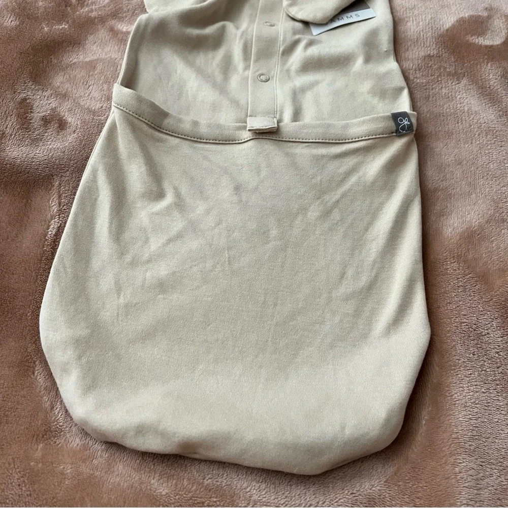 Goumi Jamms Baby Gown 3-6M Tan Bamboo Organic Cotton Snap Front Sleeper NWT